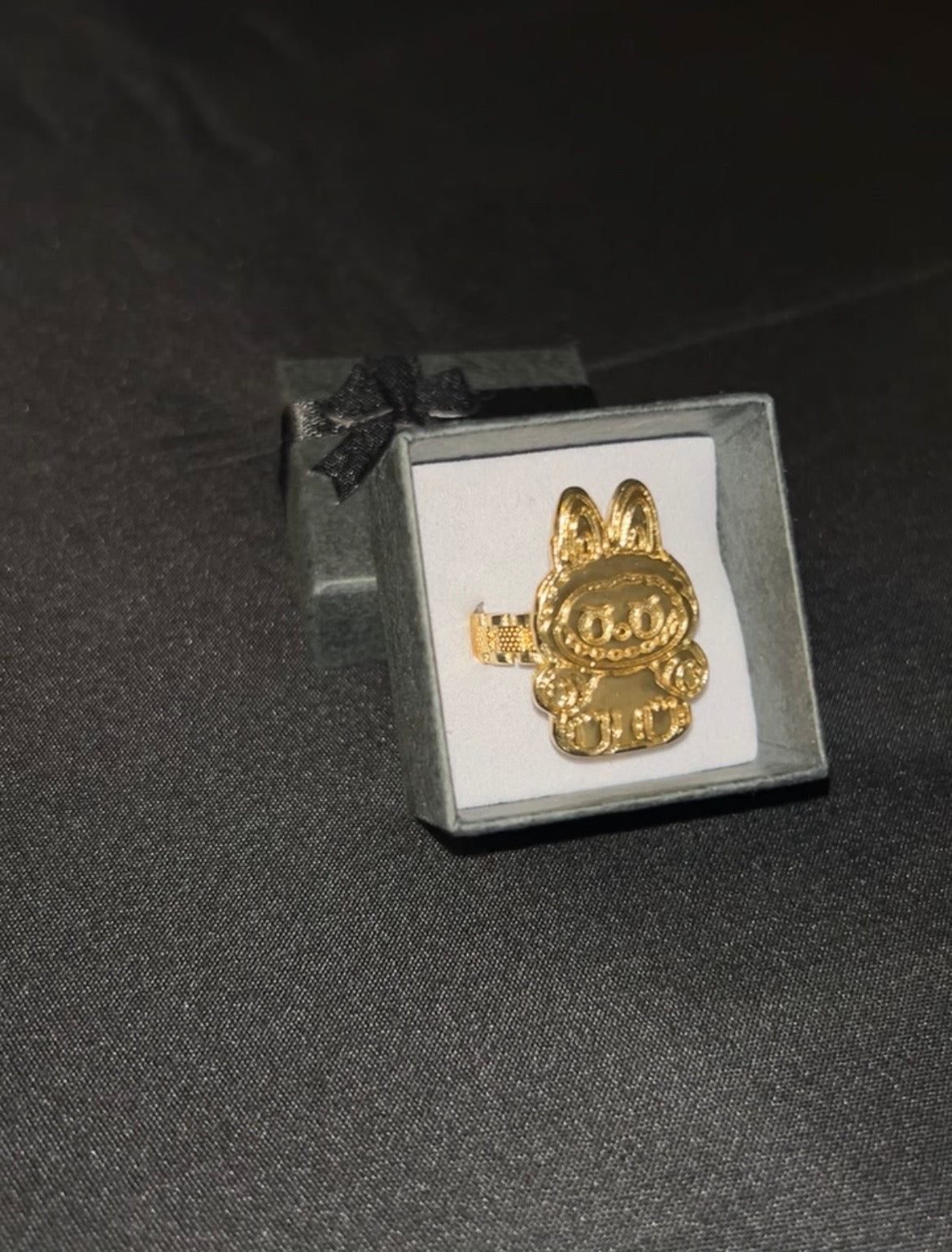 LaBuBu ring