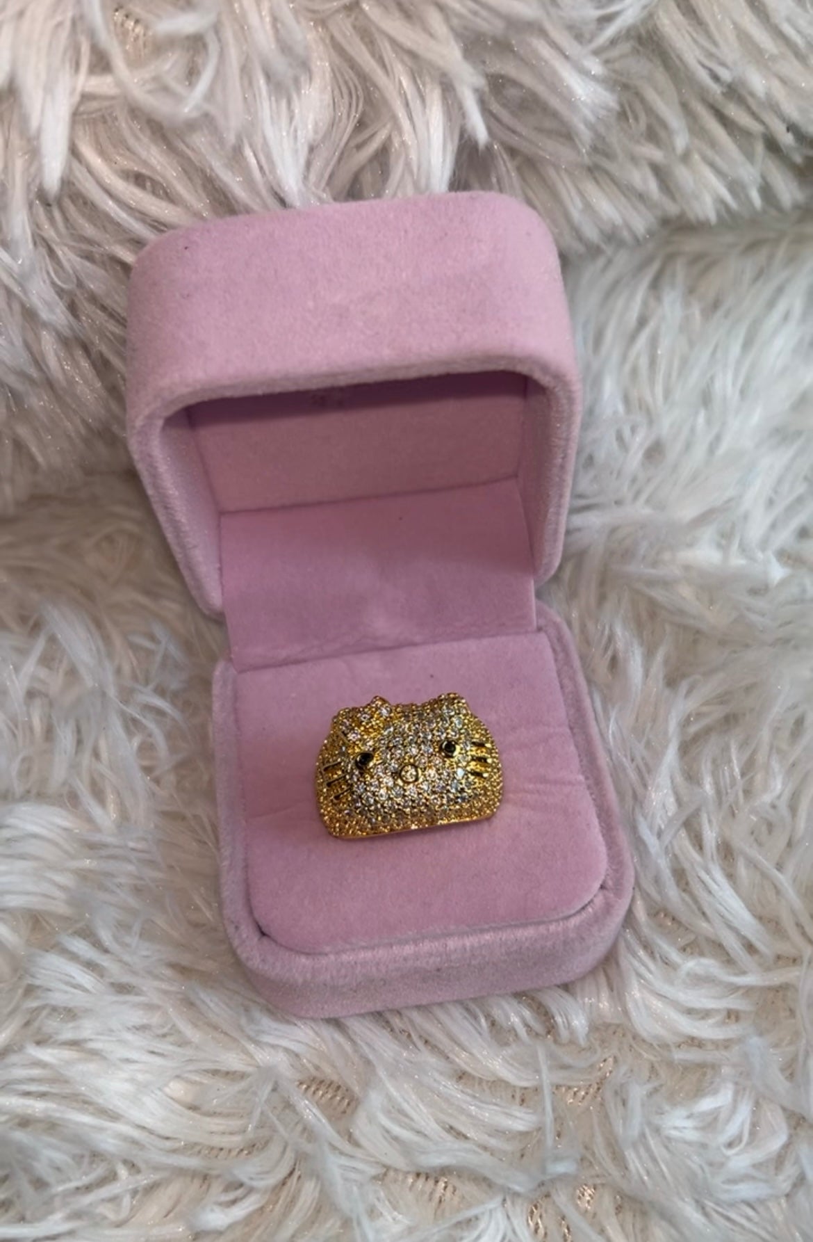 Hello kat ring