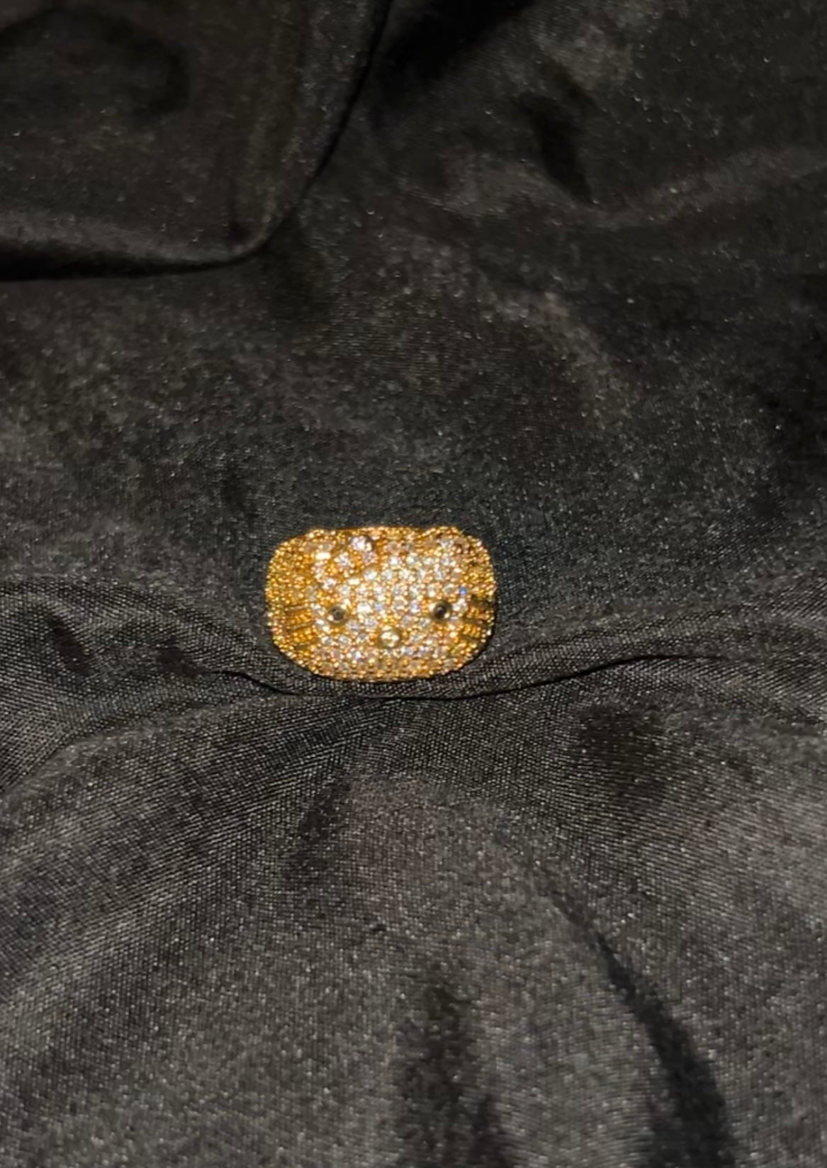 Hello kitty ring