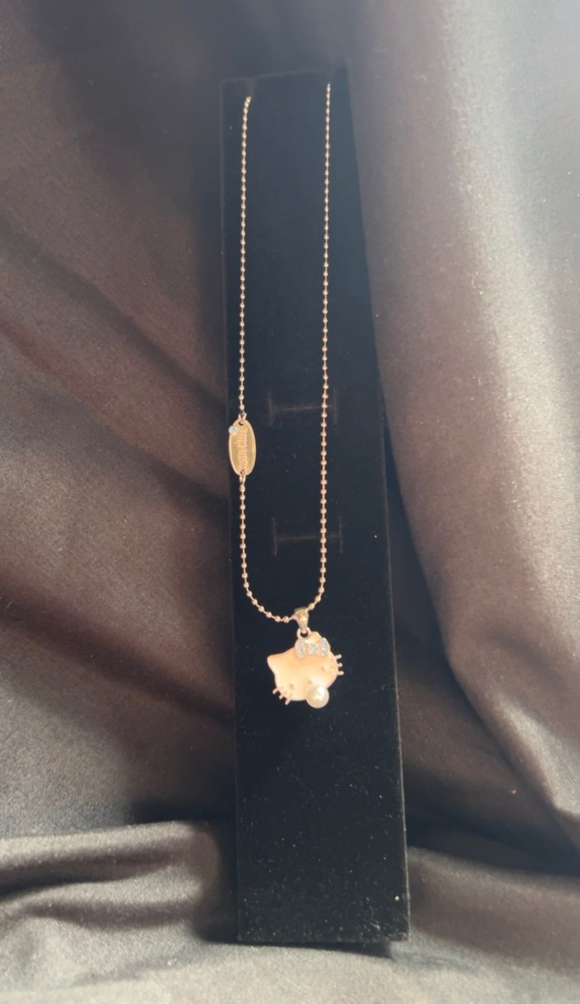 Hello kitty gum necklace