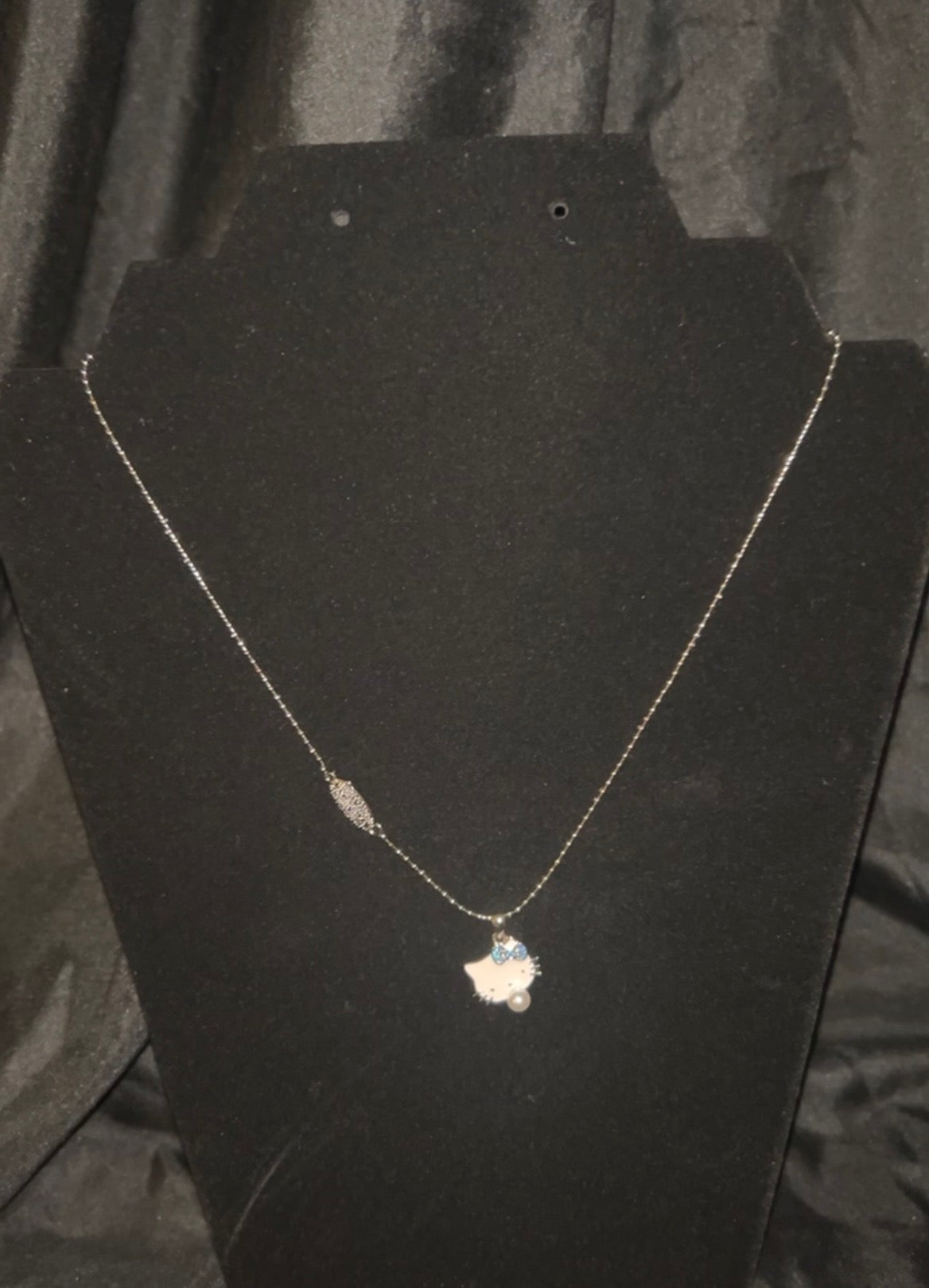 Hello kitty gum necklace